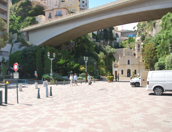 mc_ac_mp51_16 en A4 copie.jpg